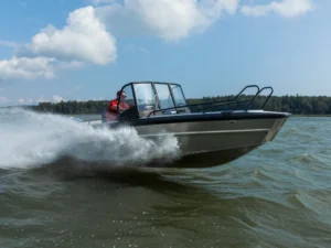 Faster 570SC Vakaa ja pehmeäkulkuinen runko